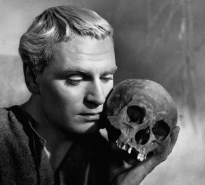 Hamlet and Skull